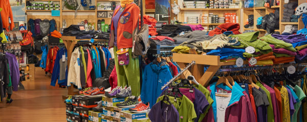 negozi di abbigliamento sportivo